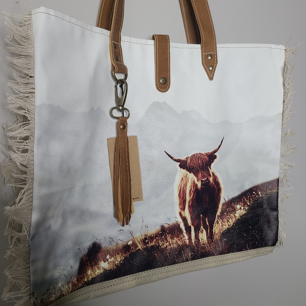 NWT Highland Cow Leather Weekender Tote Bag - Picture 2 of 7